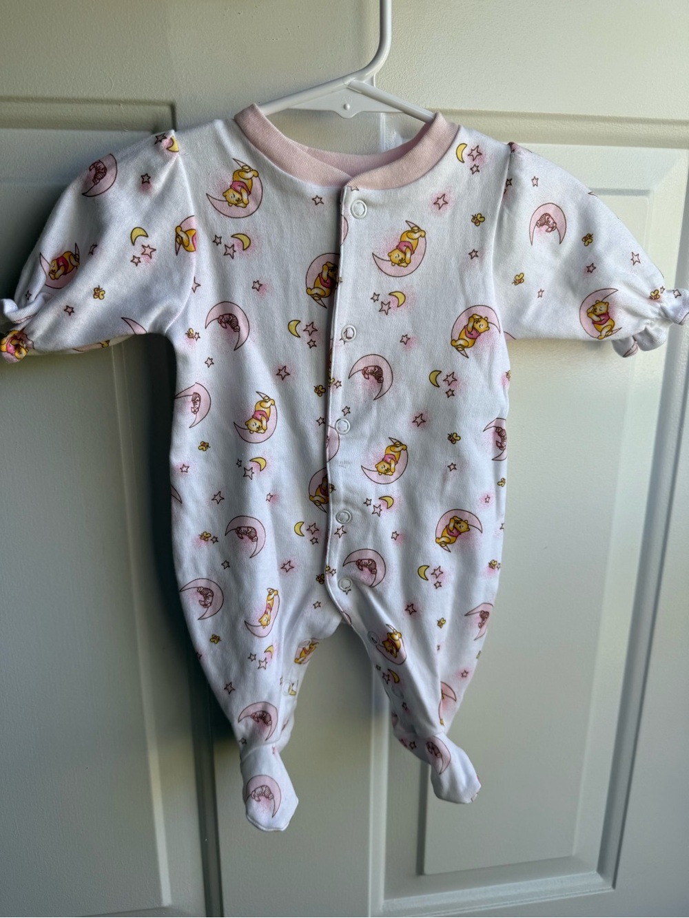 Vintage Winnie the Pooh and piglet sleeper size preemie